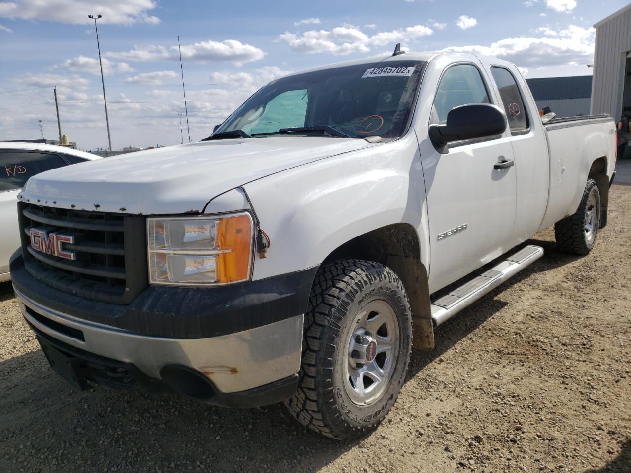 Photo 2 from auction – 2011 GMC SIERRA K15 with VIN 1GTR2TE01BZ355916