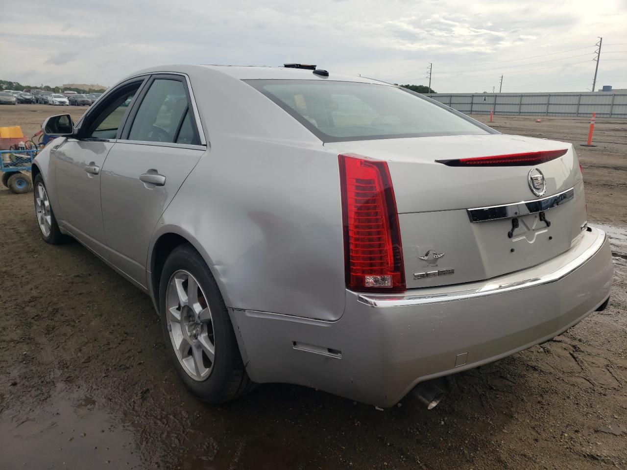 Photo 3 from auction – 2008 CADILLAC CTS HI FEA with VIN 1G6DR57V080175384