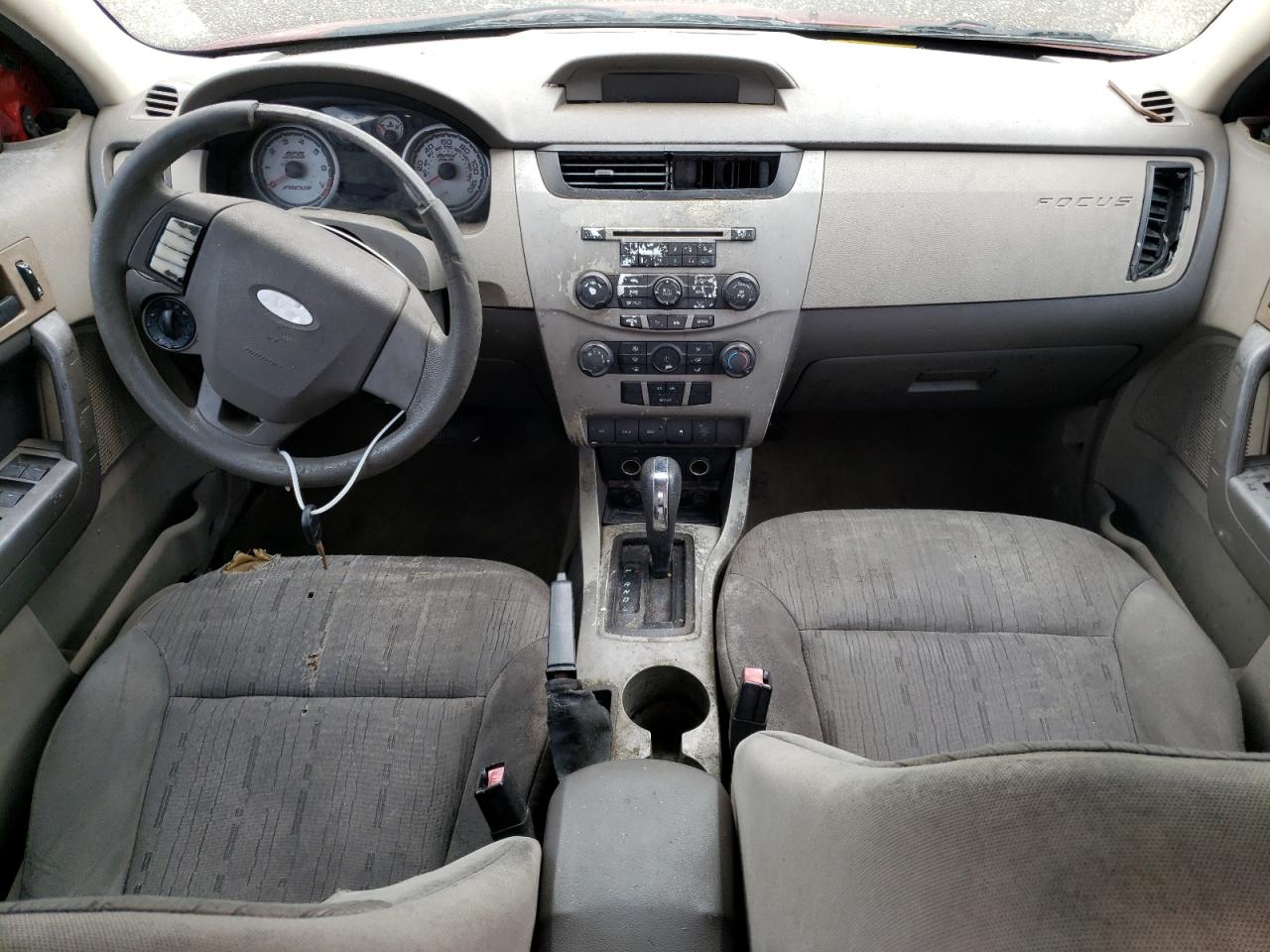 Photo 9 from auction – 2010 FORD FOCUS SE with VIN 1FAHP3FN3AW232132