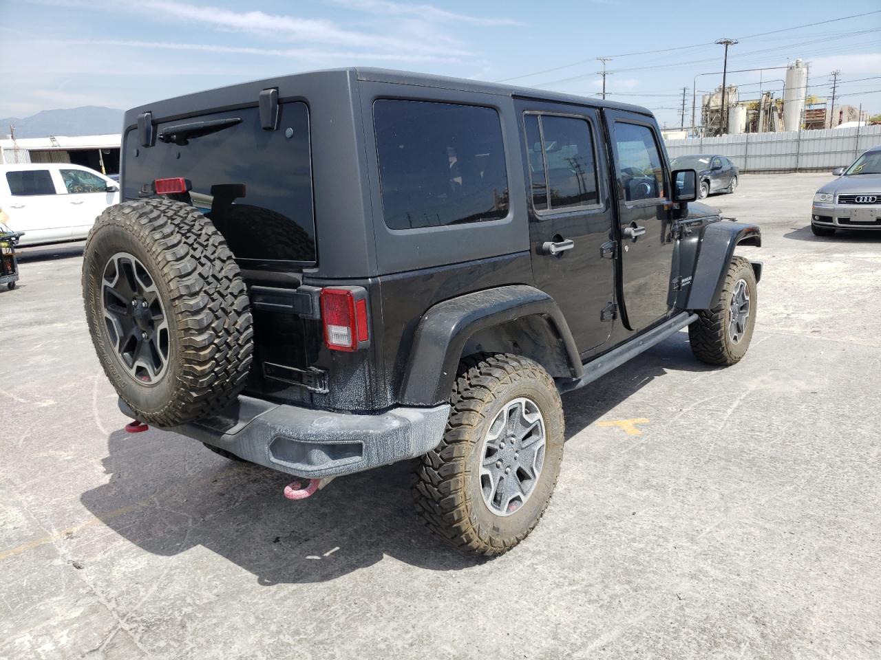 Photo 4 from auction – 2015 JEEP WRANGLER U with VIN 1C4BJWFG0FL567393