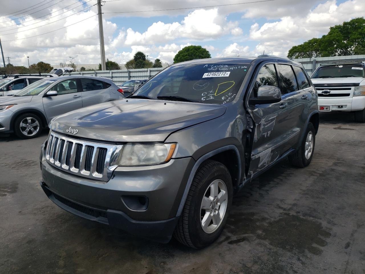 Photo 2 from auction – 2012 JEEP GRAND CHER with VIN 1C4RJEAG3CC256746