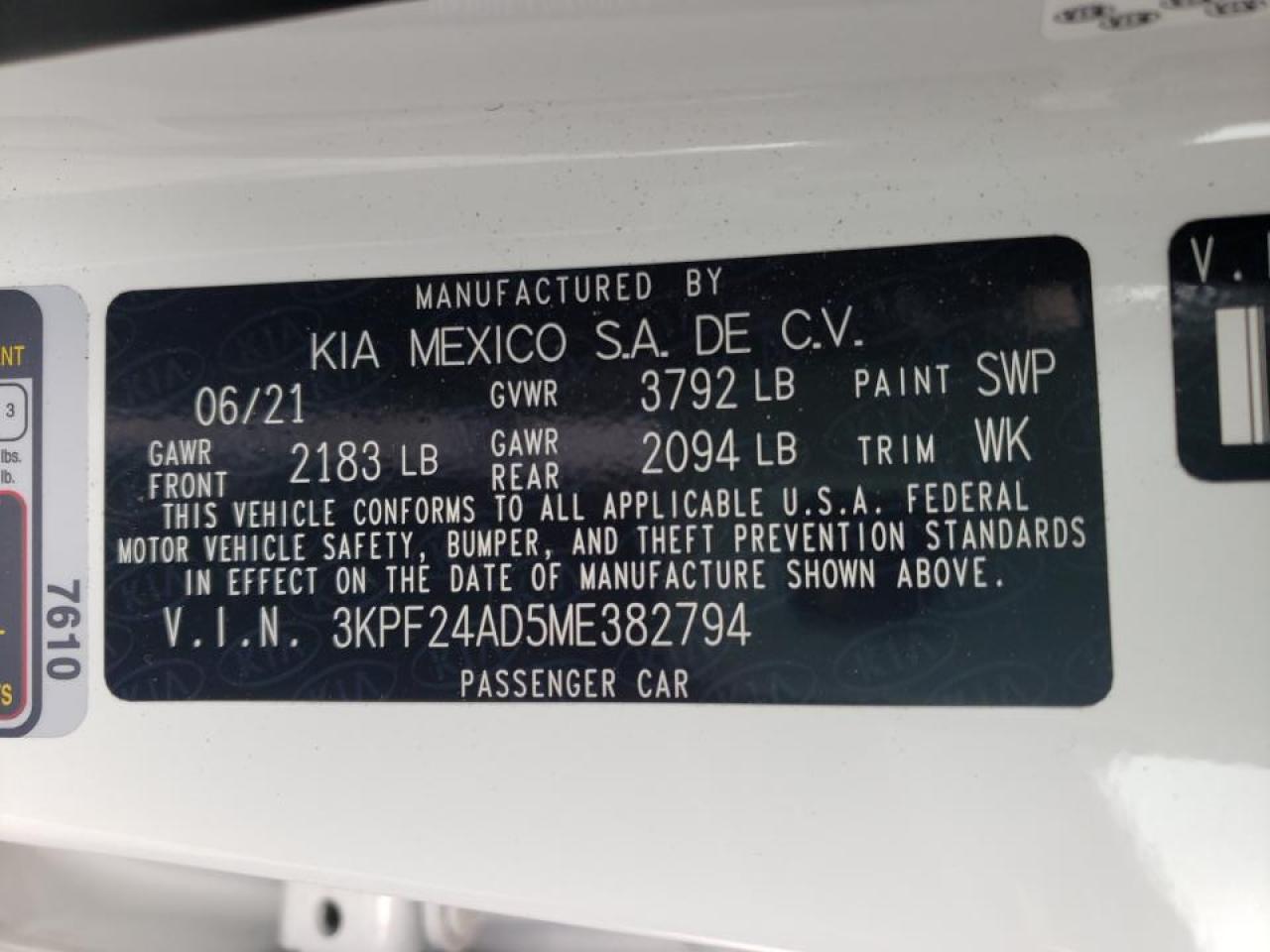 Photo 10 from auction – 2021 KIA FORTE FE with VIN 3KPF24AD5ME382794