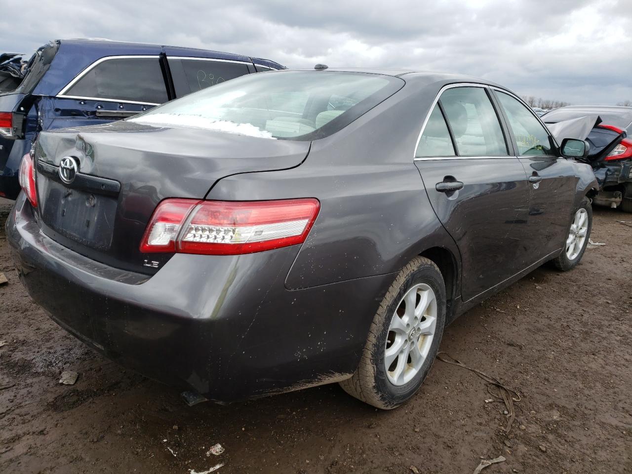 Photo 4 from auction – 2011 TOYOTA CAMRY BASE with VIN 4T4BF3EK8BR204884