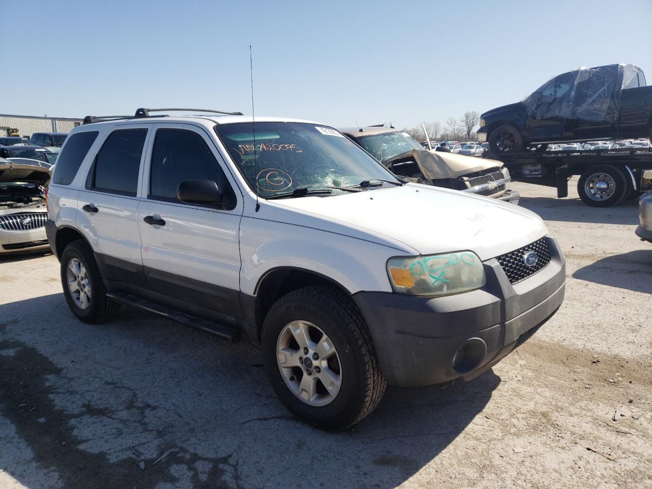 FORD ESCAPE XLT 2005 with VIN 1FMYU03145DA20095 - Photo from auction