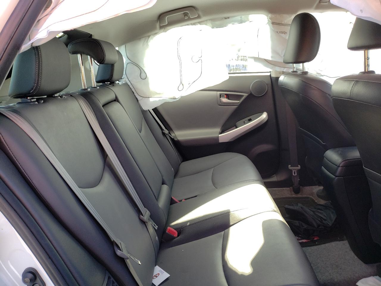 Photo 6 from auction – 2014 TOYOTA PRIUS with VIN JTDKN3DU3E1759476