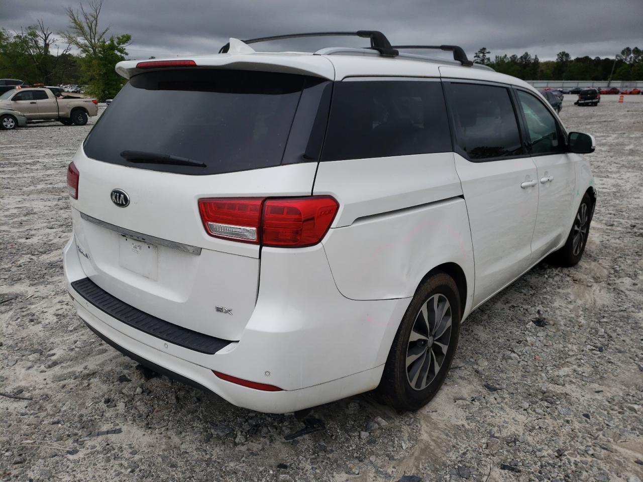 Photo 4 from auction – 2016 KIA SEDONA EX with VIN KNDMC5C12G6116480