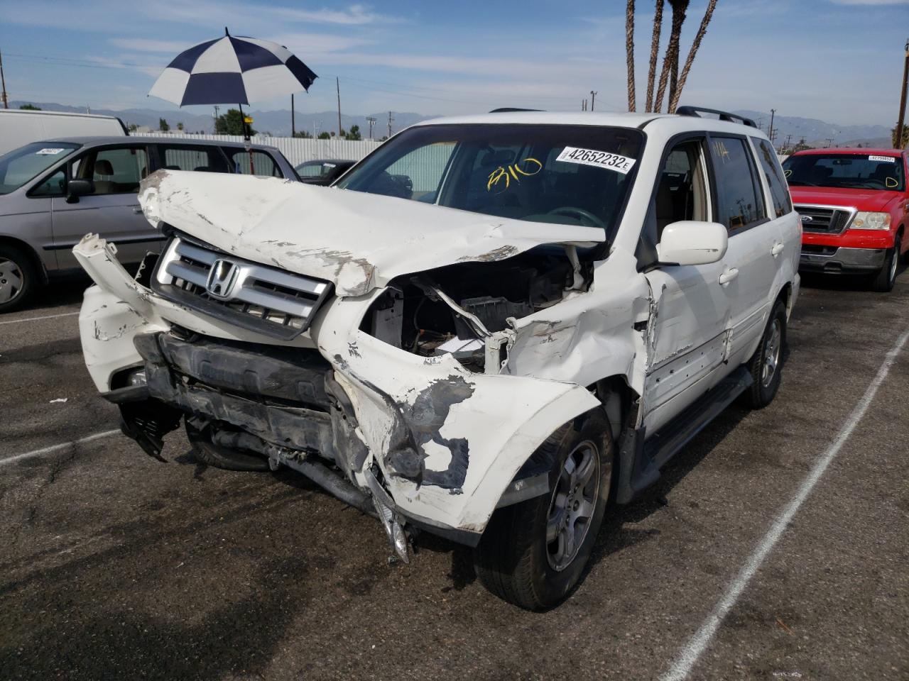 Photo 2 from auction – 2006 HONDA PILOT EX with VIN 5FNYF28486B049364