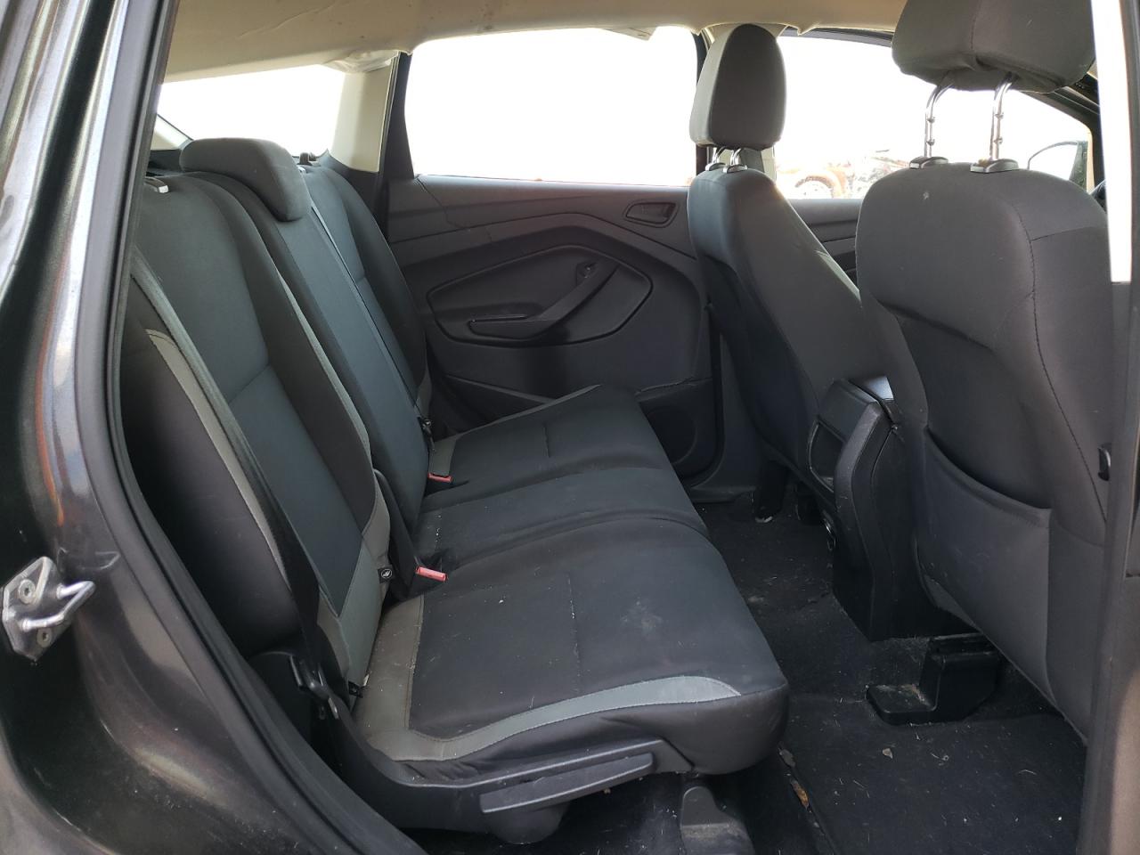 Photo 6 from auction – 2016 FORD ESCAPE S with VIN 1FMCU0F73GUB11405