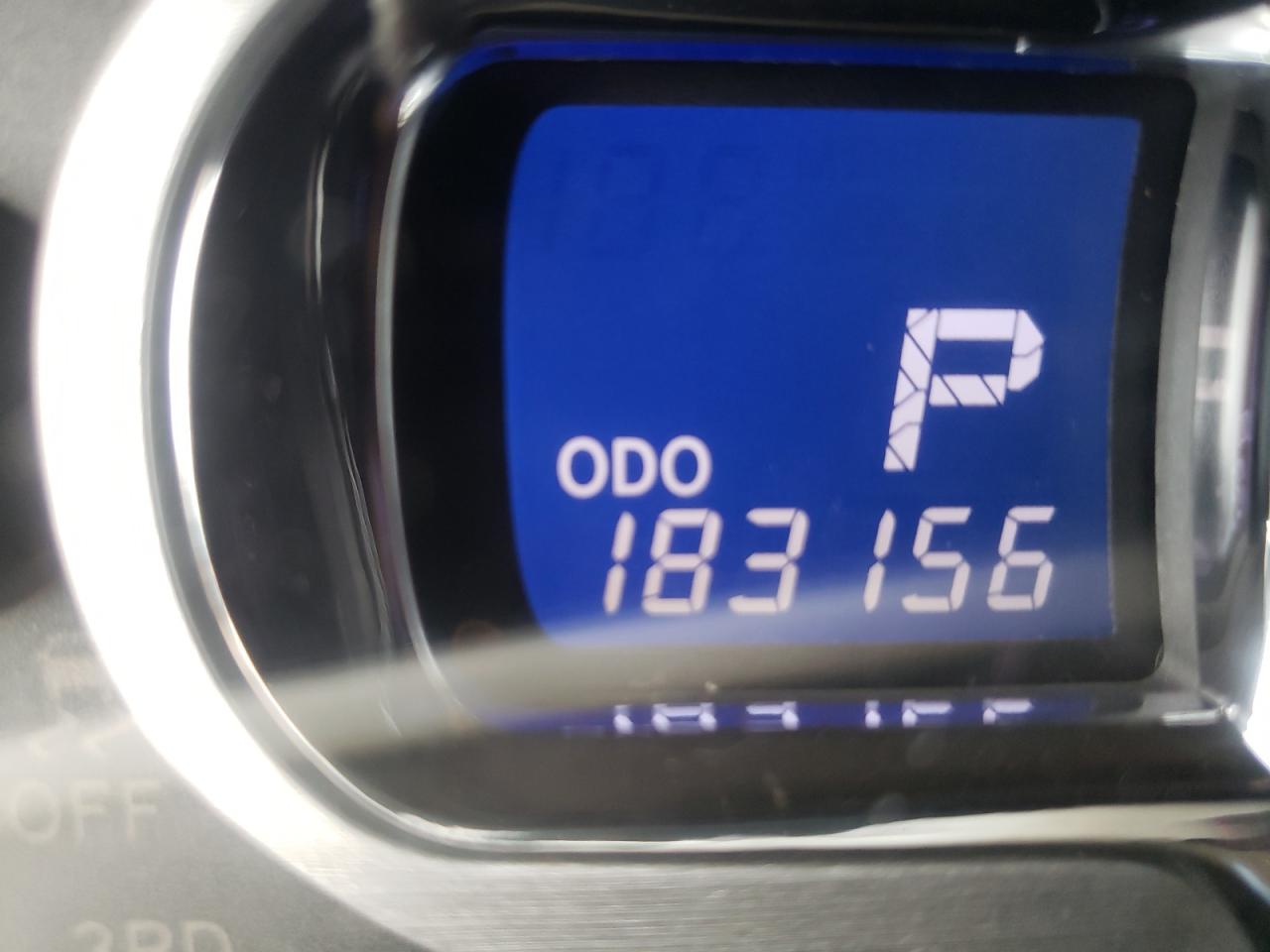 Photo 8 from auction – 2013 TOYOTA SIENNA XLE with VIN 5TDYK3DC3DS383387