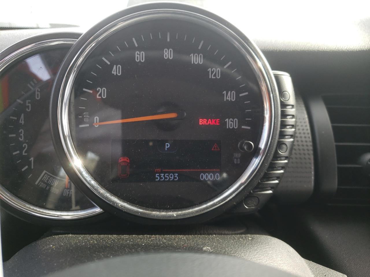 Photo 8 from auction – 2015 MINI COOPER with VIN WMWXS5C50FT828647