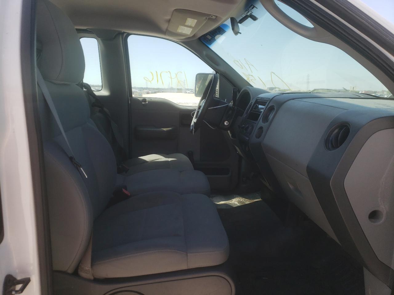 Photo 5 from auction – 2007 FORD F150 with VIN 1FTRF12W37NA10158
