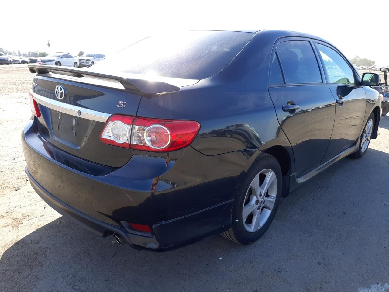 Photo 4 from auction – 2012 TOYOTA COROLLA CO with VIN 5YFBU4EE5CP033062