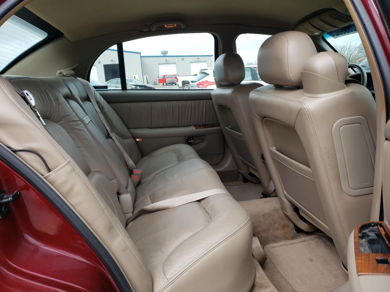 Photo 6 from auction – 2001 BUICK PARK AVENU with VIN 1G4CW54K414272299