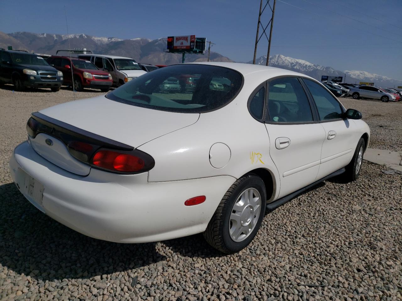 Photo 4 from auction – 1999 FORD TAURUS LX with VIN 1FAFP52U9XA299954