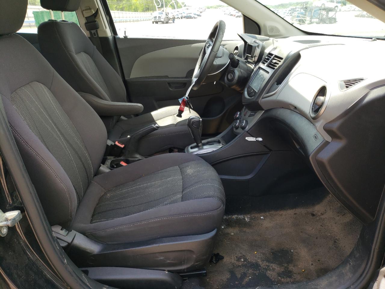 Photo 5 from auction – 2015 CHEVROLET SONIC LT with VIN 1G1JC5SH4F4103718