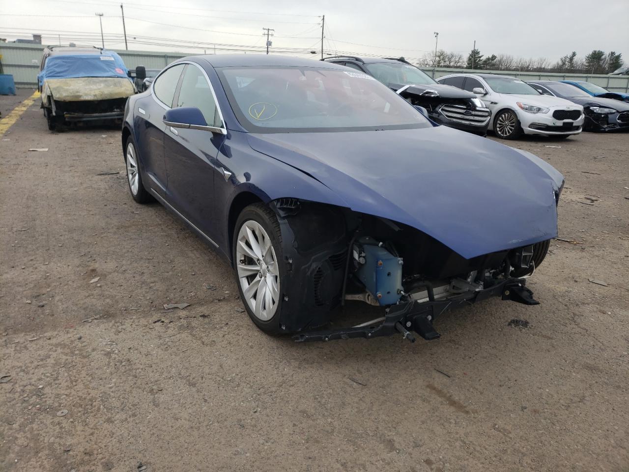 TESLA MODEL S 2017 with VIN 5YJSA1E22HF193996 - Photo from auction