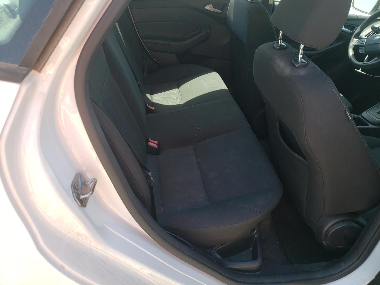 Photo 6 from auction – 2016 FORD FOCUS SE with VIN 1FADP3F29GL204513