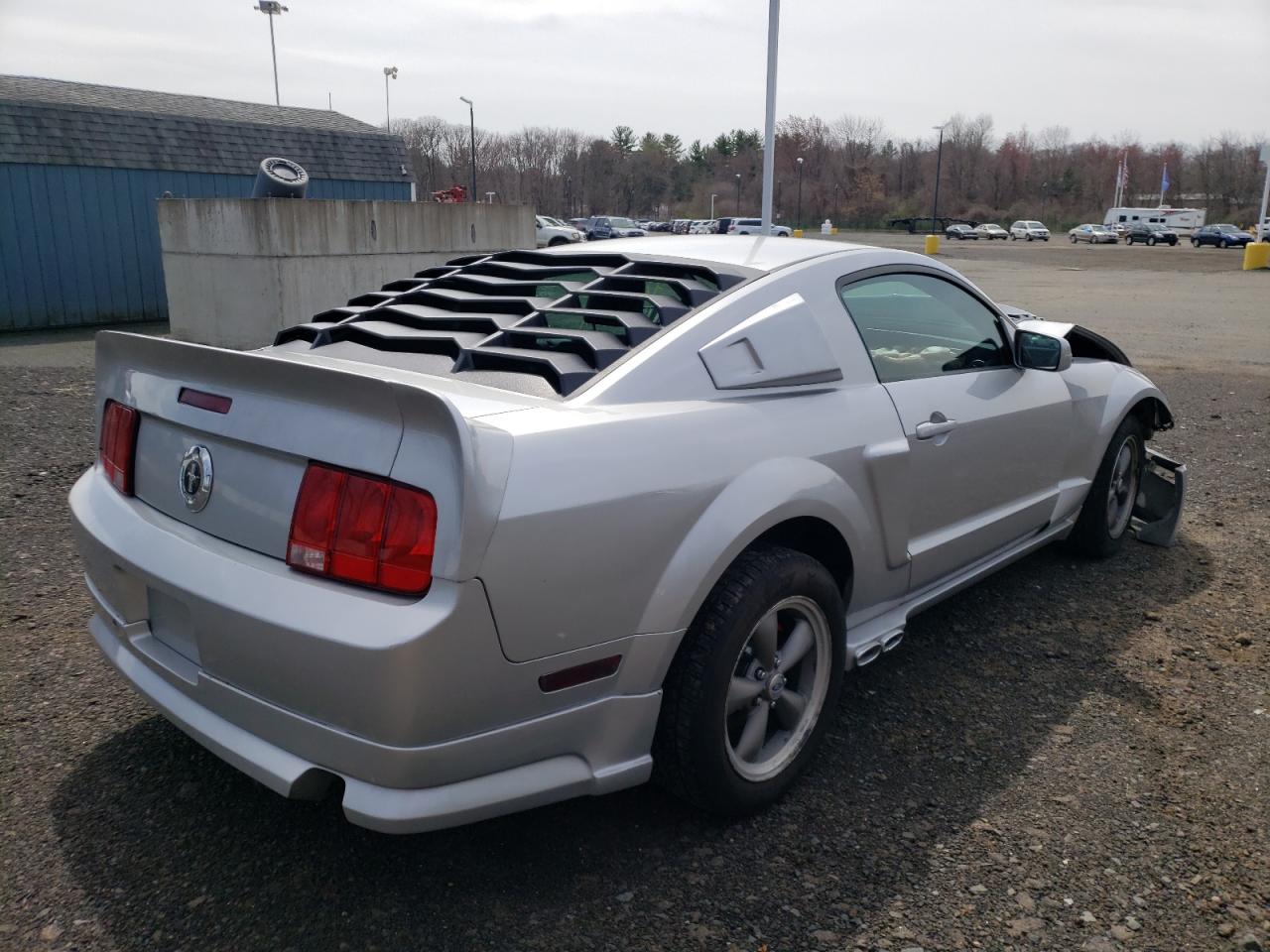 Photo 4 from auction – 2007 FORD MUSTANG with VIN 1ZVFT80N575353209