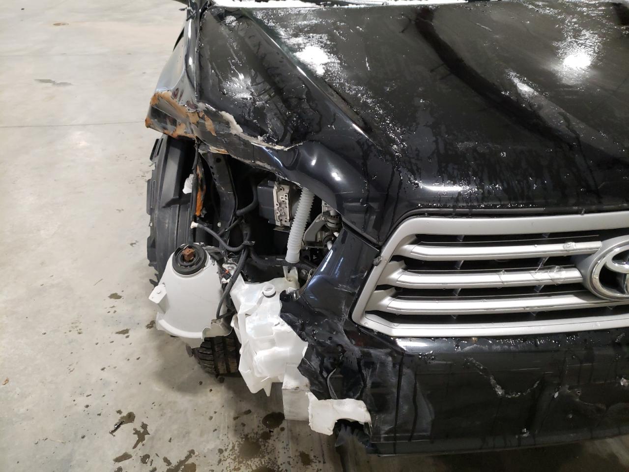 Photo 9 from auction – 2009 TOYOTA HIGHLANDER with VIN JTEES41A992133920