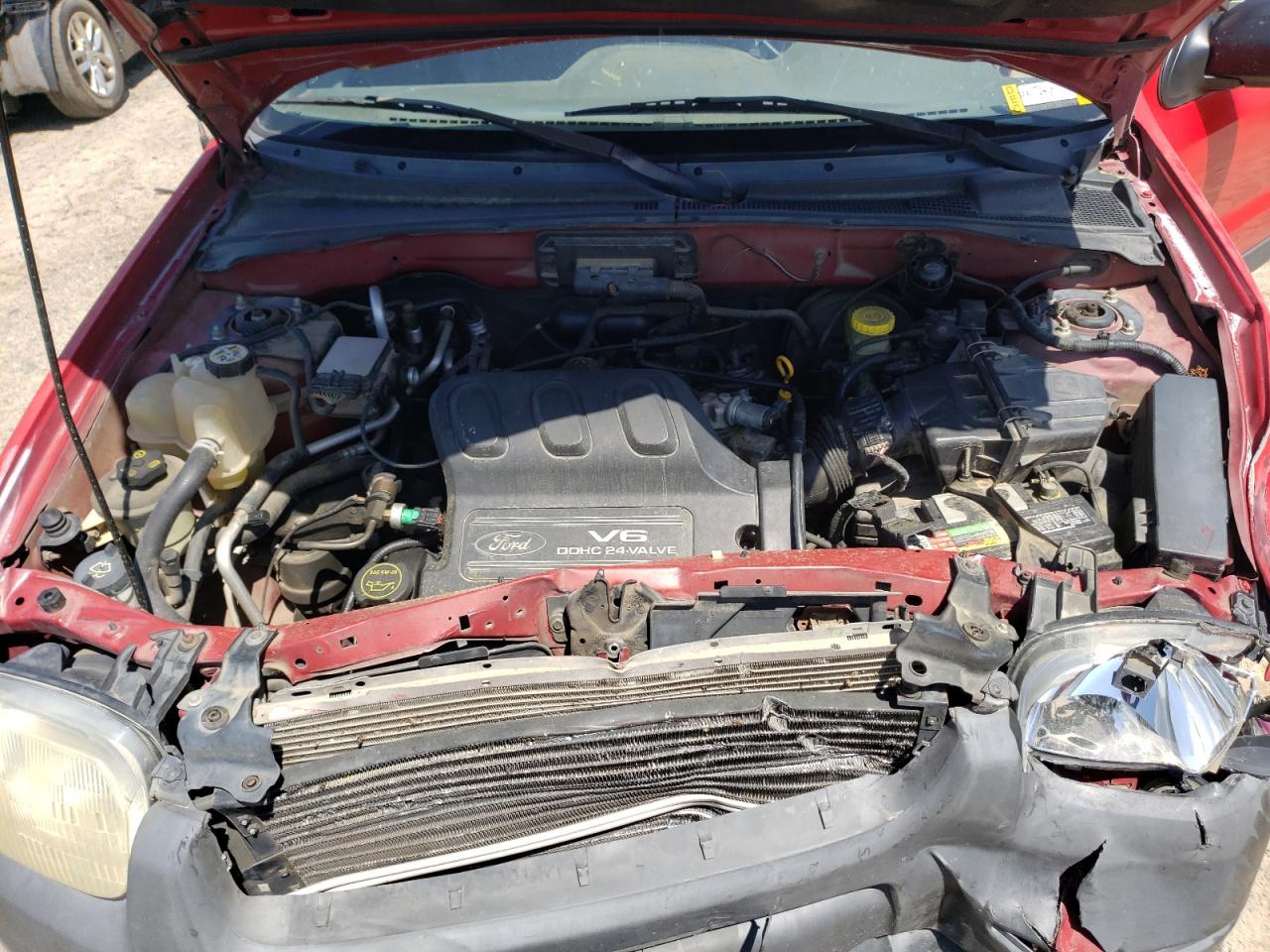 Photo 7 from auction – 2001 FORD ESCAPE XLS with VIN 1FMYU02161KE81581
