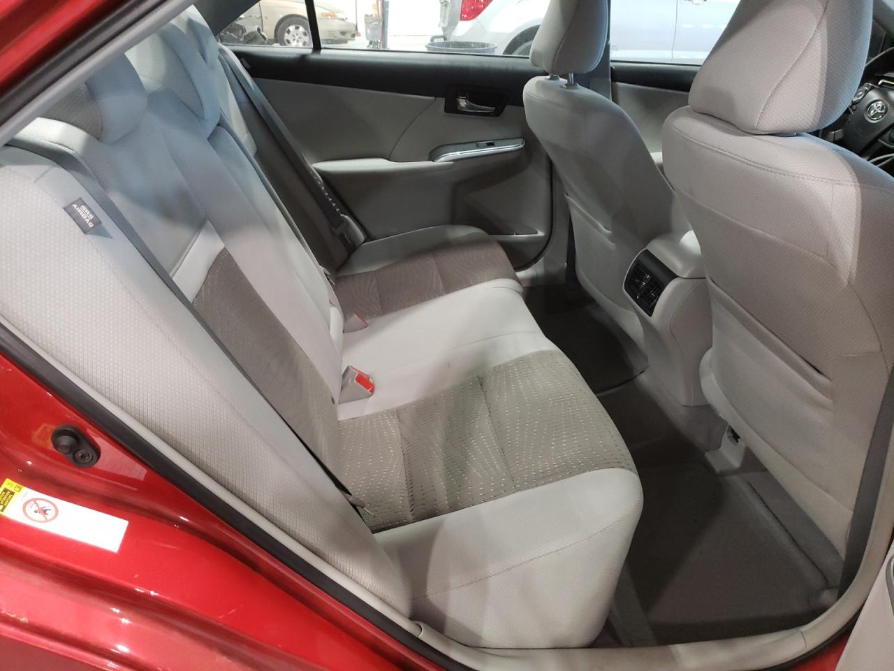 Photo 16 from auction – 2012 TOYOTA CAMRY HYBR with VIN 4T1BD1FK0CU042348