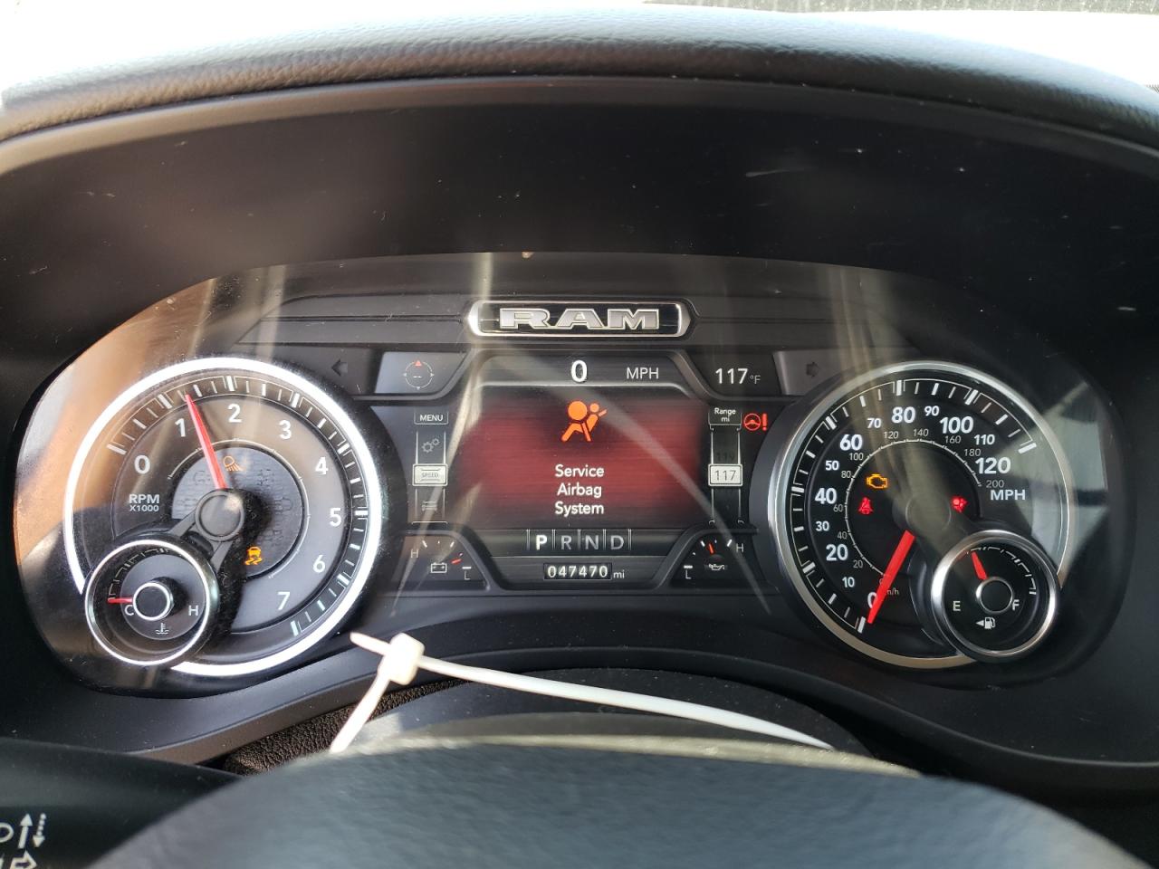 Photo 8 from auction – 2019 RAM 1500 BIG H with VIN 1C6RREFT2KN509323