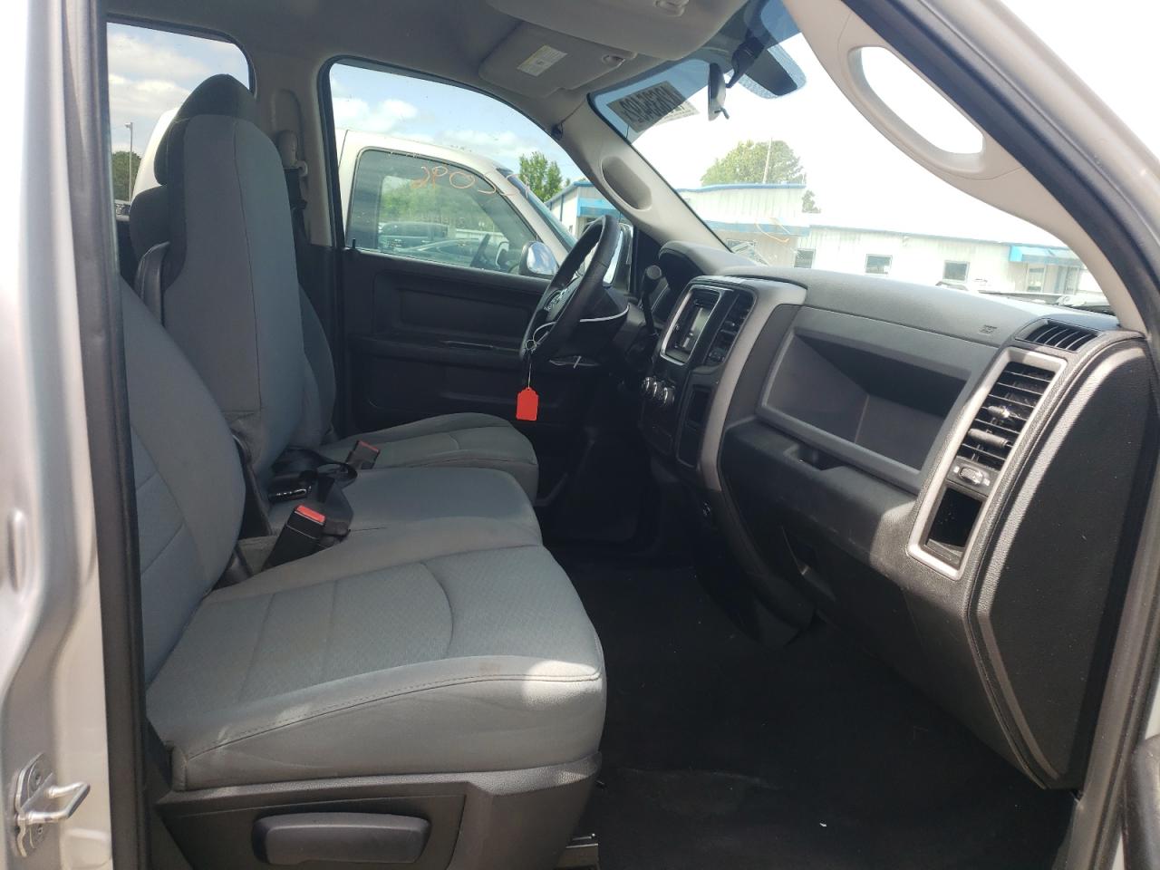 Photo 5 from auction – 2013 RAM 1500 ST with VIN 1C6RR6FPXDS538078