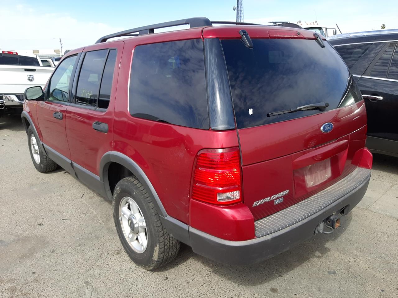 Photo 3 from auction – 2003 FORD EXPLORER X with VIN 1FMZU63KX3UC63133