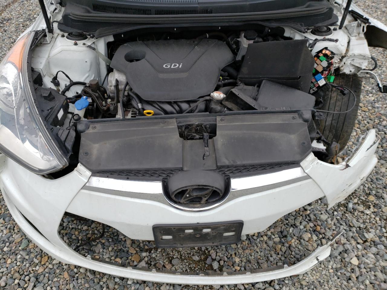 Photo 7 from auction – 2013 HYUNDAI VELOSTER with VIN KMHTC6AD6DU149449