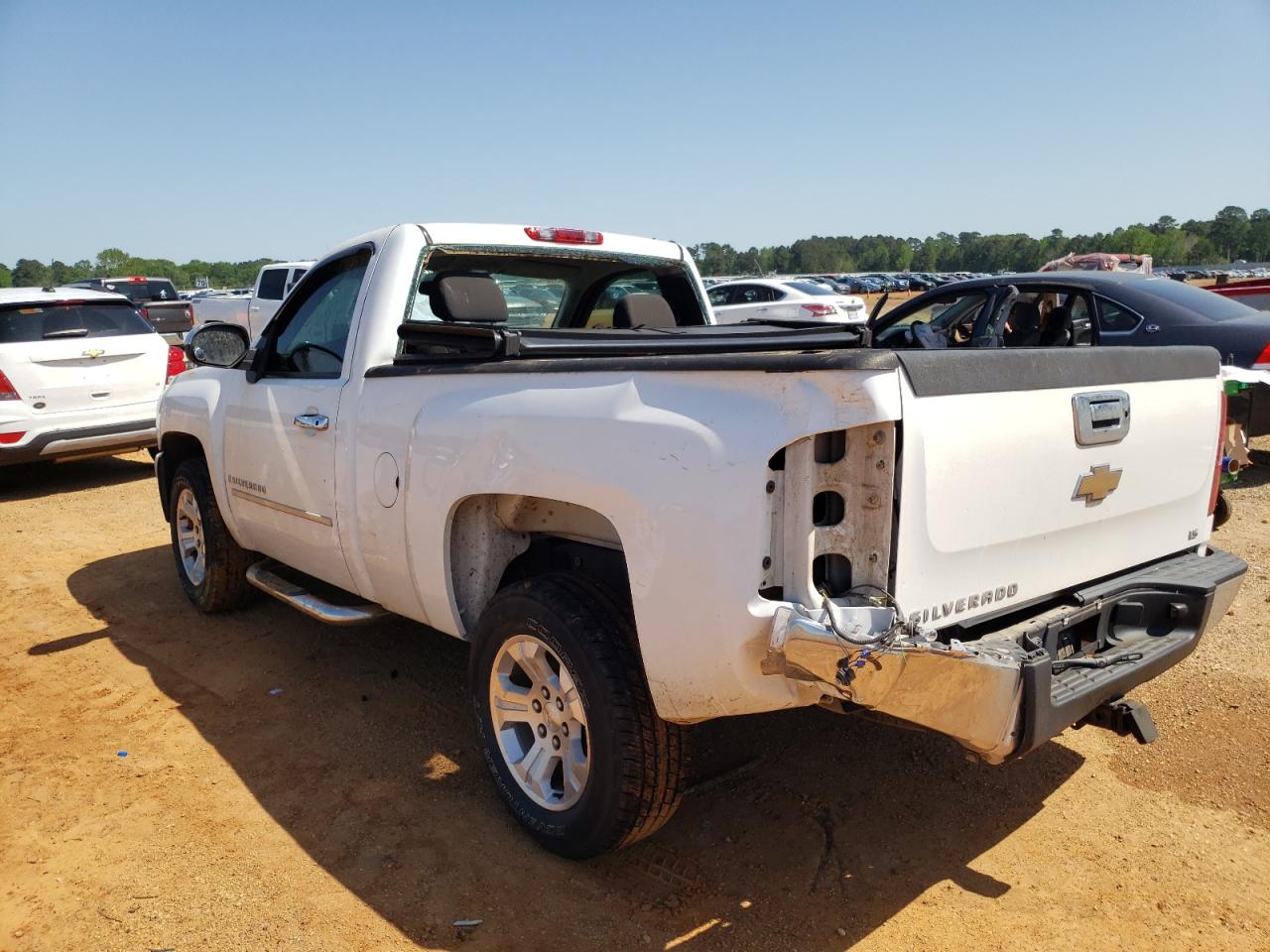 Photo 3 from auction – 2009 CHEVROLET SILVERADO with VIN 1GCEC14C79Z212104