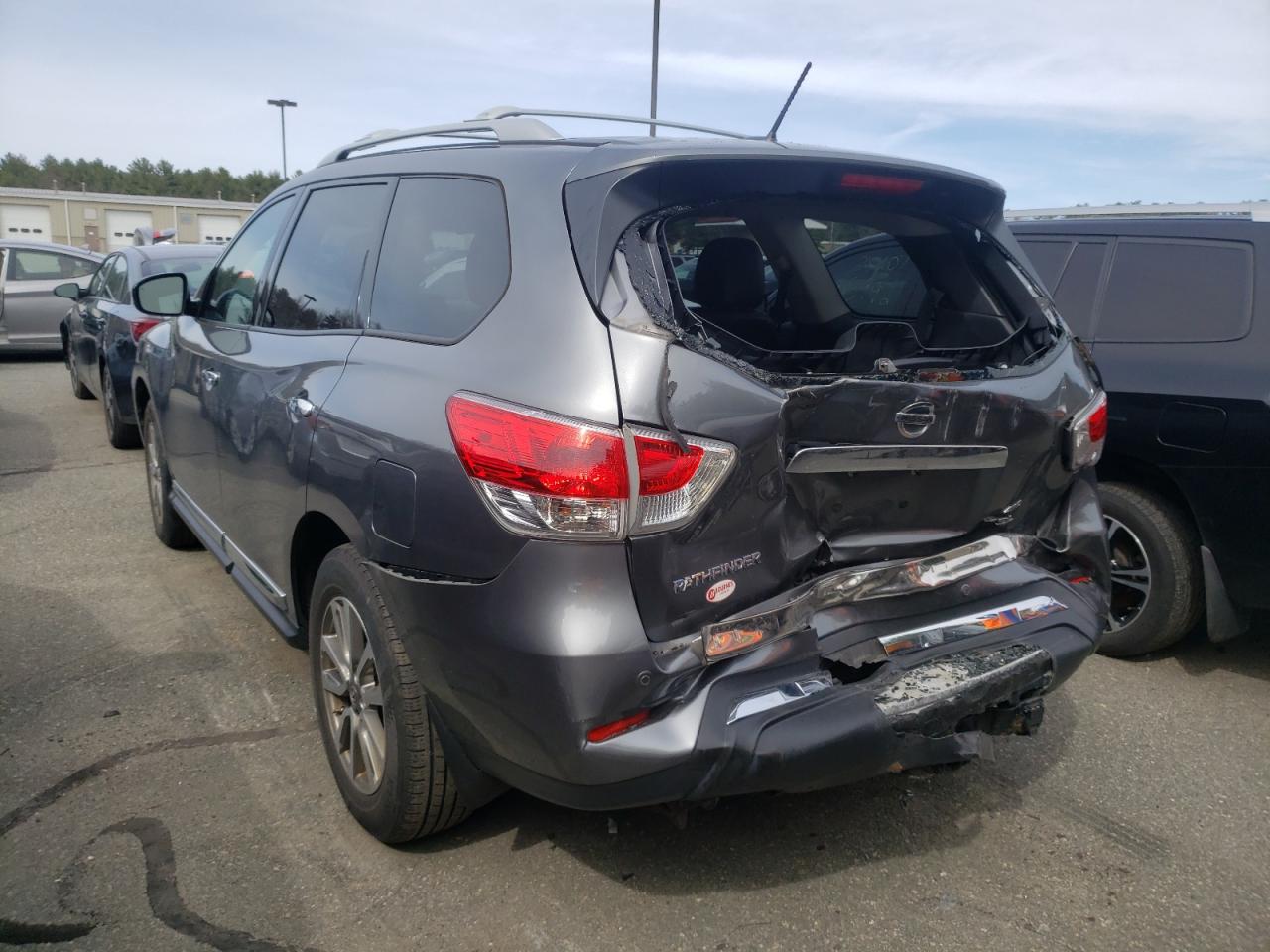Photo 3 from auction – 2015 NISSAN PATHFINDER with VIN 5N1AR2MM4FC663352
