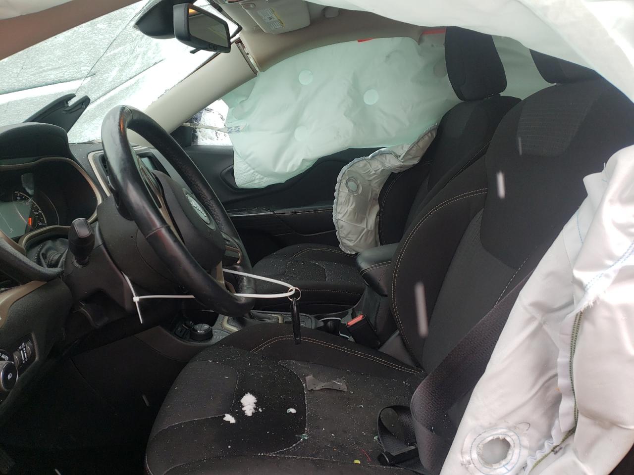 Photo 5 from auction – 2015 JEEP CHEROKEE L with VIN 1C4PJMCS1FW515272