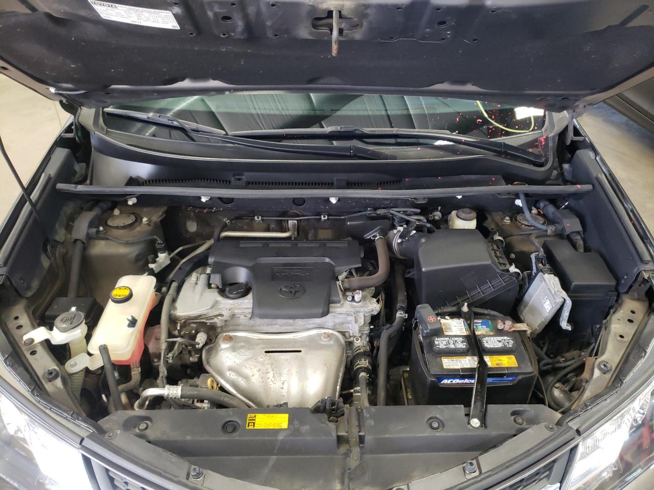 Photo 7 from auction – 2014 TOYOTA RAV4 LIMIT with VIN 2T3DFREV7EW168939