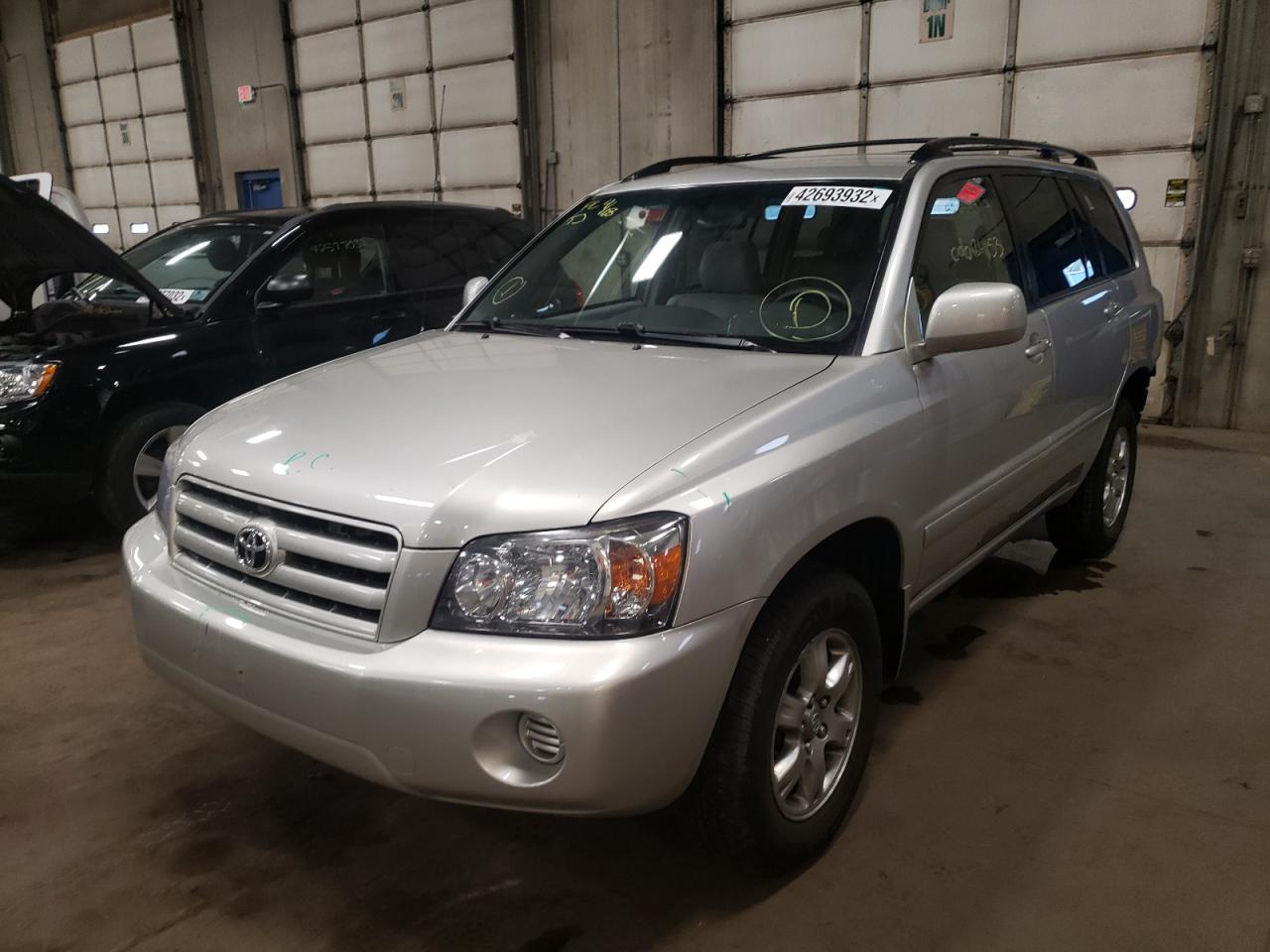 Photo 2 from auction – 2006 TOYOTA HIGHLANDER with VIN JTEHD21A860044455