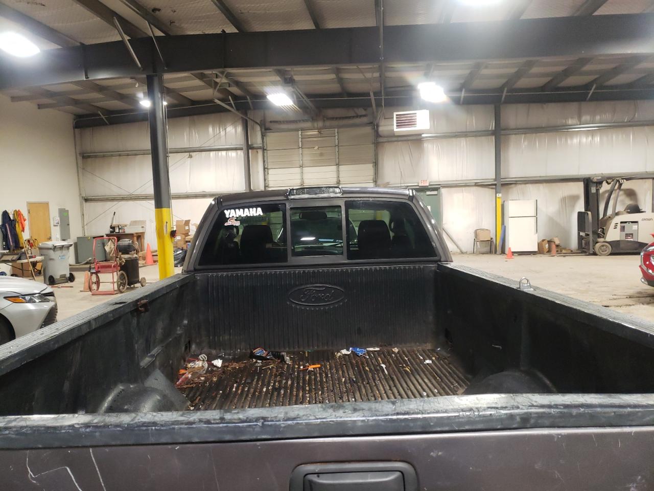 Photo 6 from auction – 2005 FORD F150 with VIN 1FTRF14W35KC01137