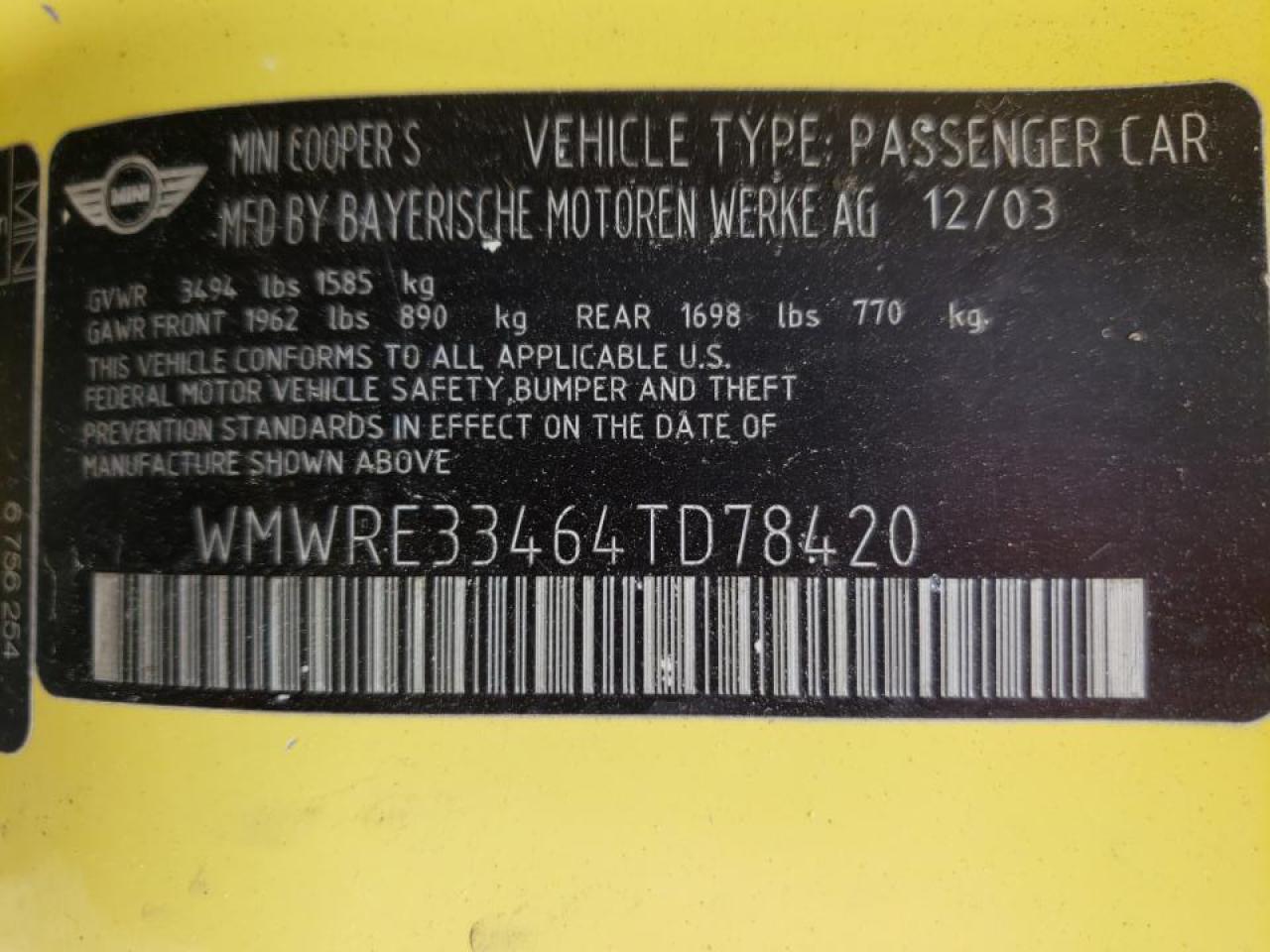 Photo 10 from auction – 2004 MINI COOPER S with VIN WMWRE33464TD78420