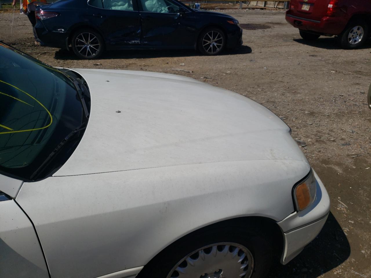 Photo 9 from auction – 1997 ACURA 3.5RL with VIN JH4KA9650VC015471