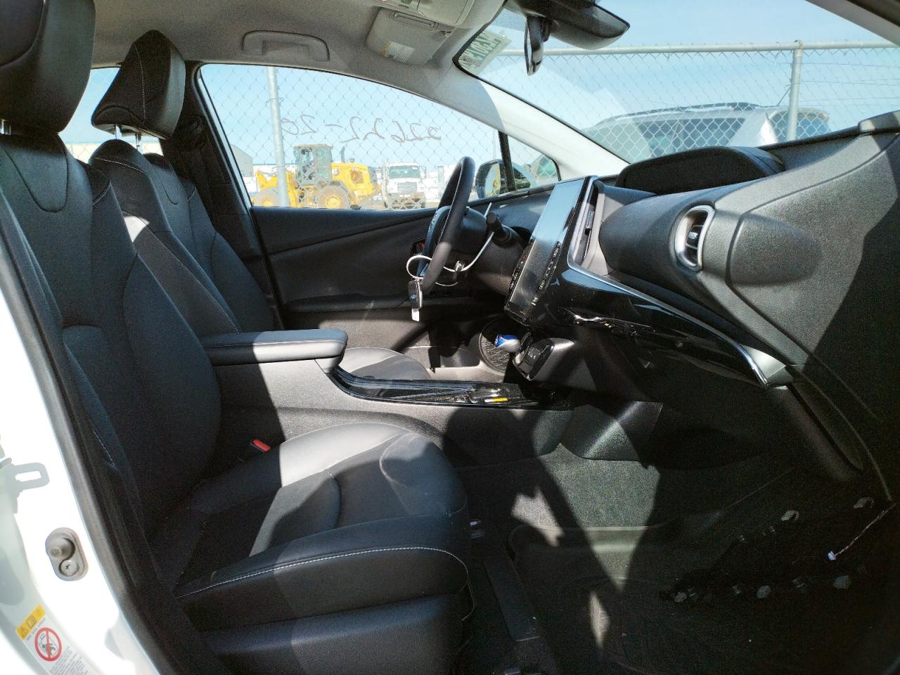 Photo 19 from auction – 2020 TOYOTA PRIUS PRIM with VIN JTDKARFPXL3136542