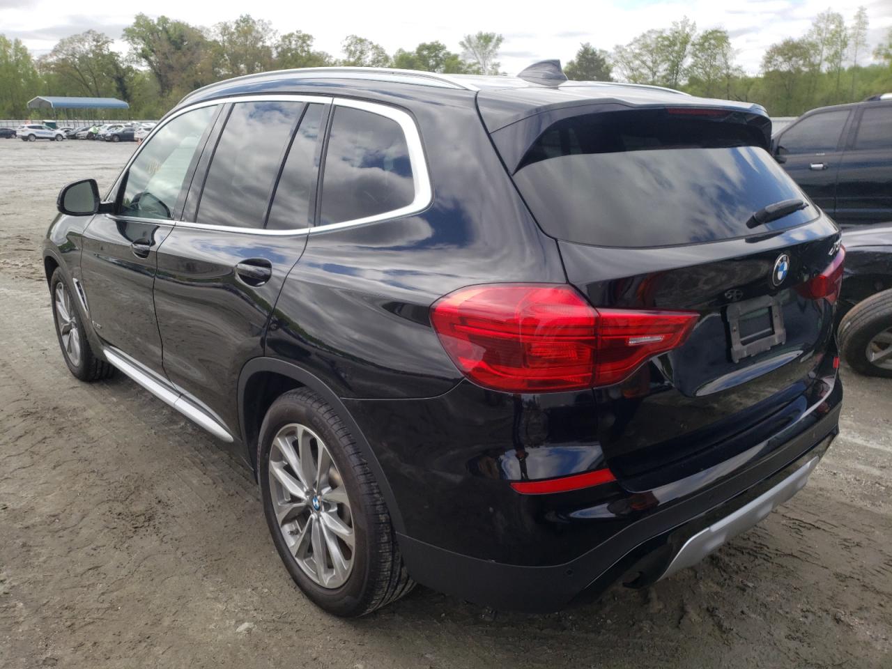 Photo 3 from auction – 2018 BMW X3 XDRIVE3 with VIN 5UXTR9C51JLC79314