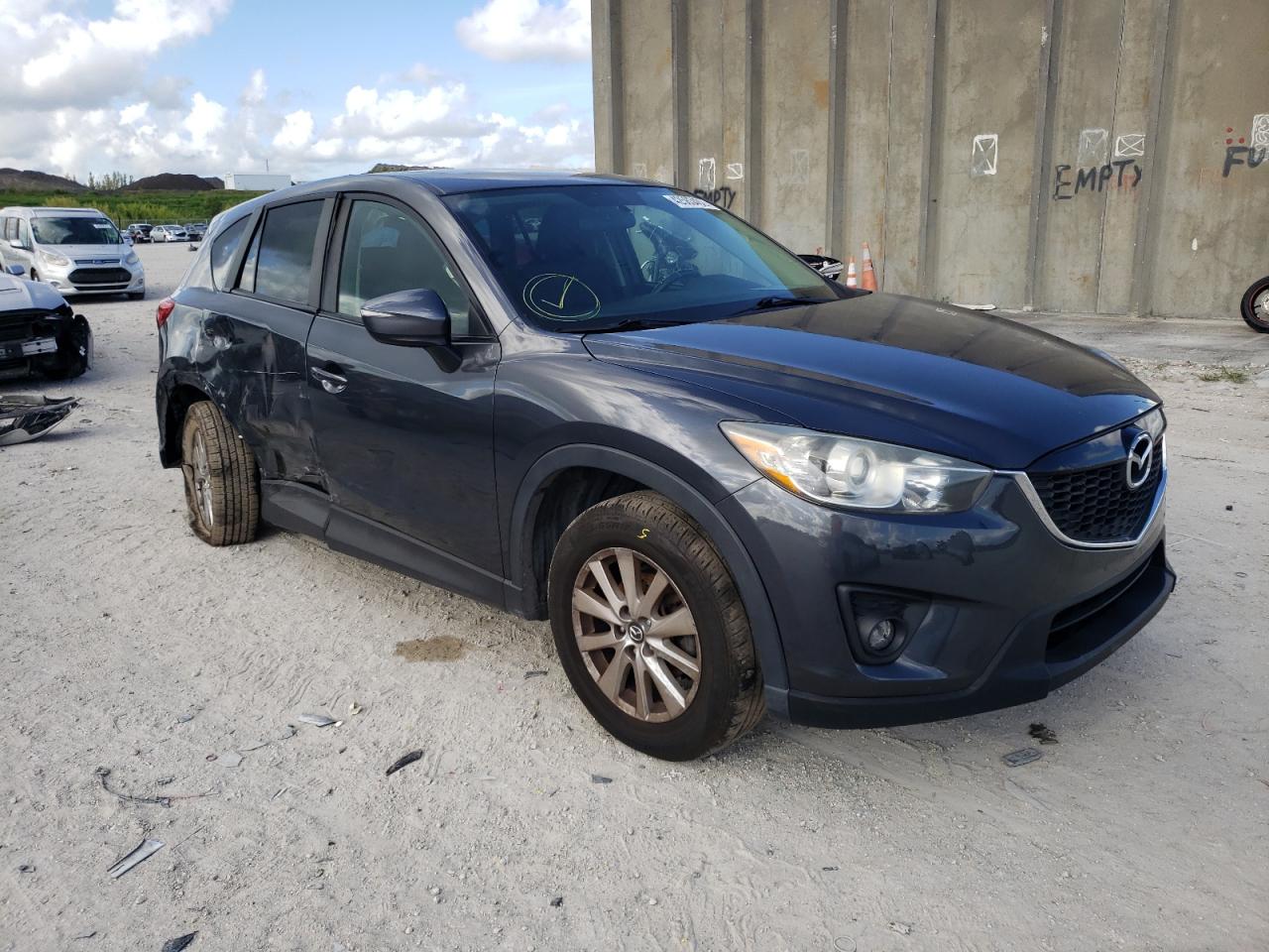 MAZDA CX-5 TOURI 2015 with VIN JM3KE4CY6F0550404 - Photo from auction