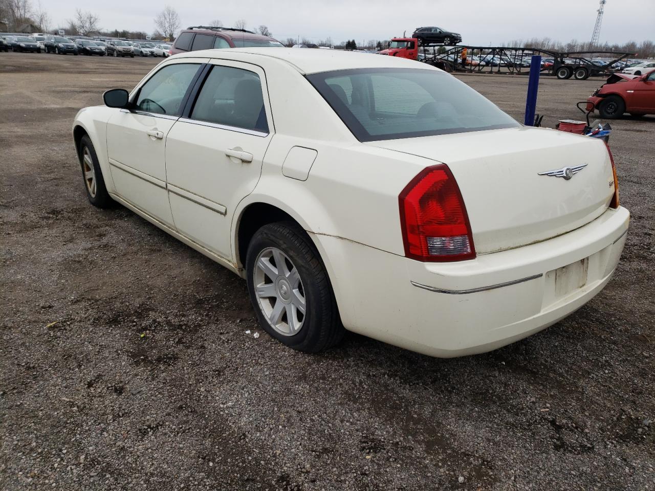 Photo 3 from auction – 2005 CHRYSLER 300 TOURIN with VIN 2C3JA53G65H602738