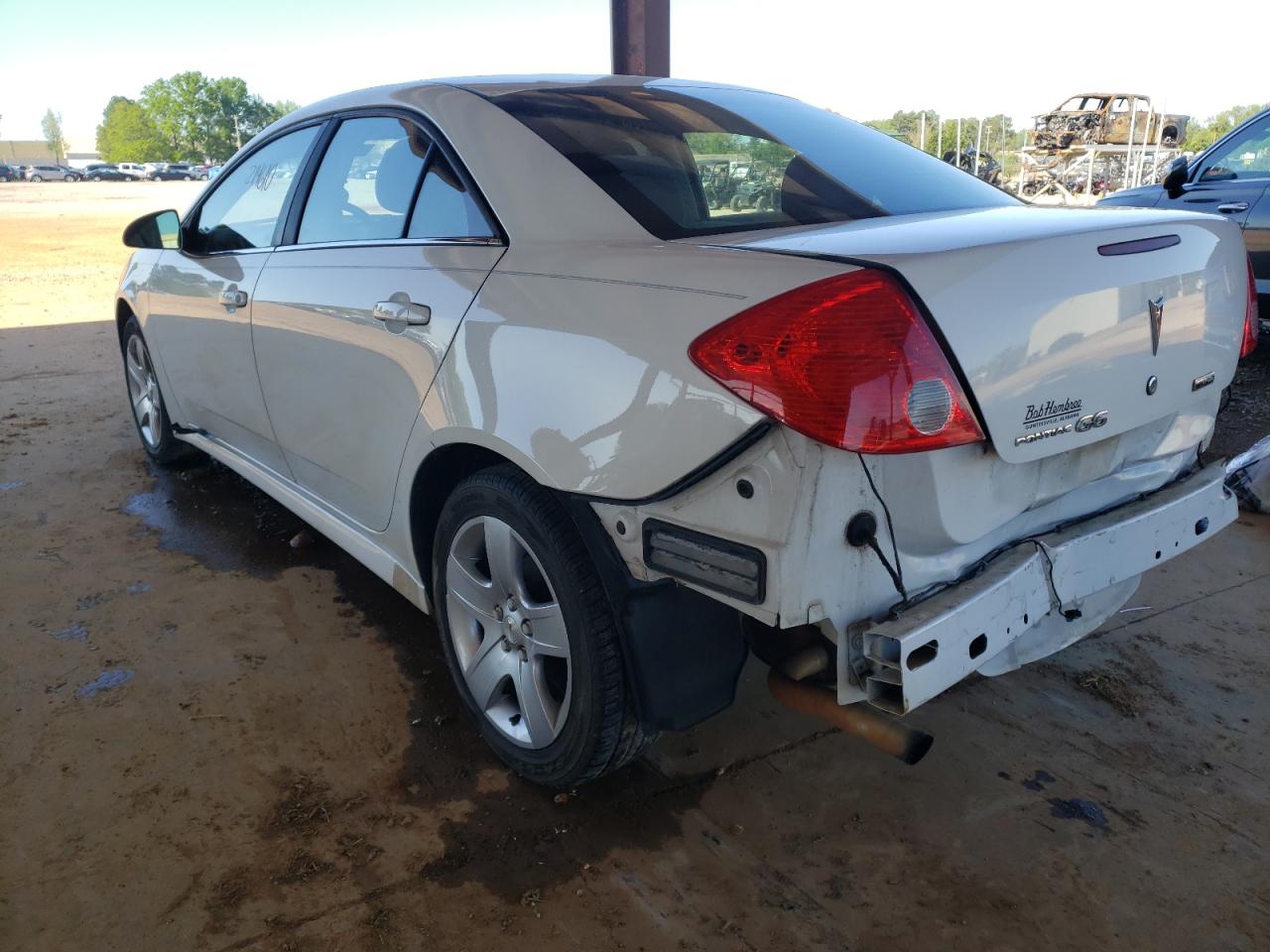 Photo 3 from auction – 2010 PONTIAC G6 with VIN 1G2ZA5E05A4125634