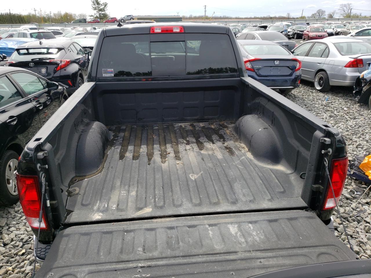 Photo 9 from auction – 2018 RAM 1500 SLT with VIN 1C6RR7LG9JS125249