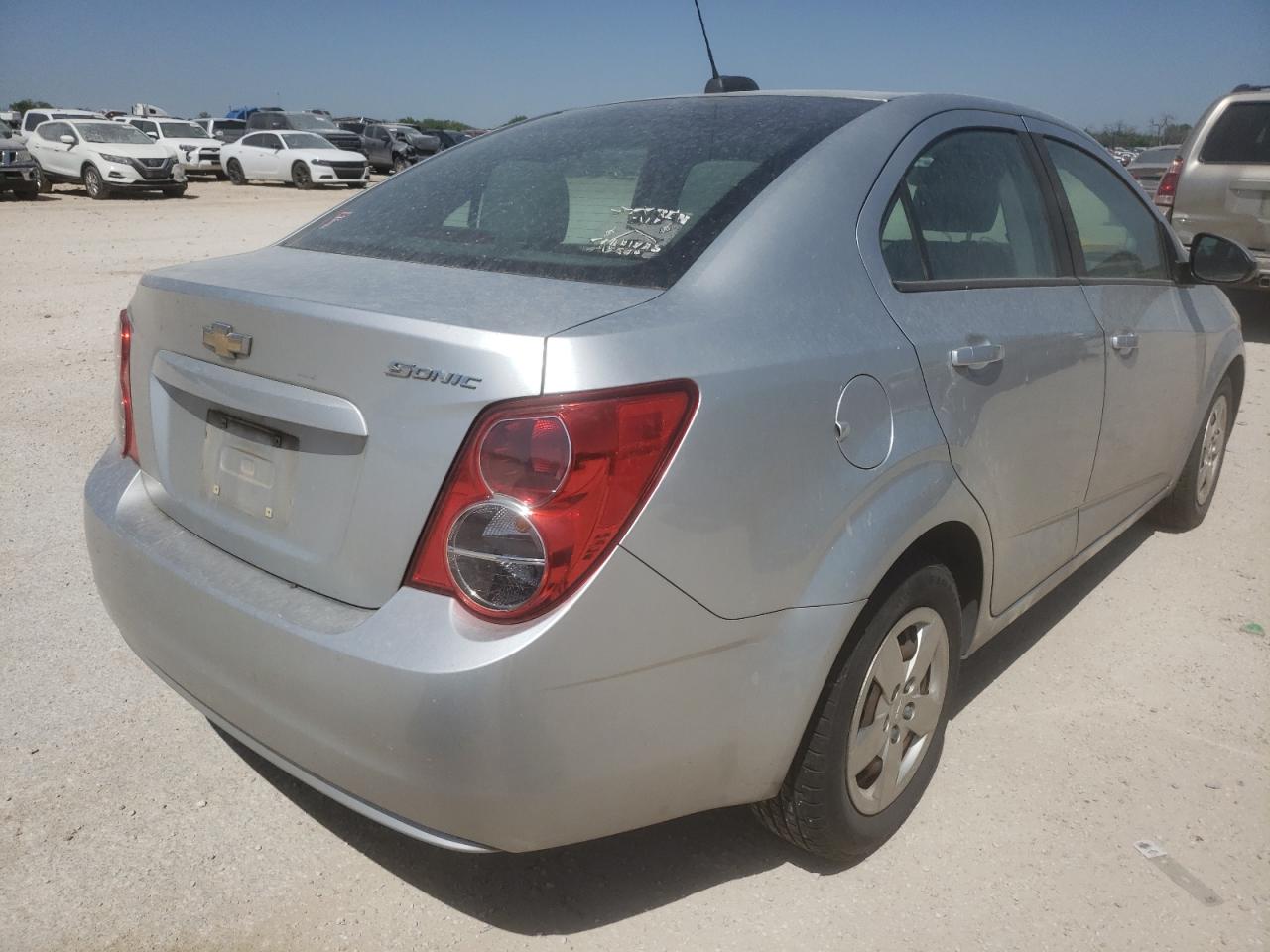 Photo 4 from auction – 2015 CHEVROLET SONIC LS with VIN 1G1JA5SH5F4113891
