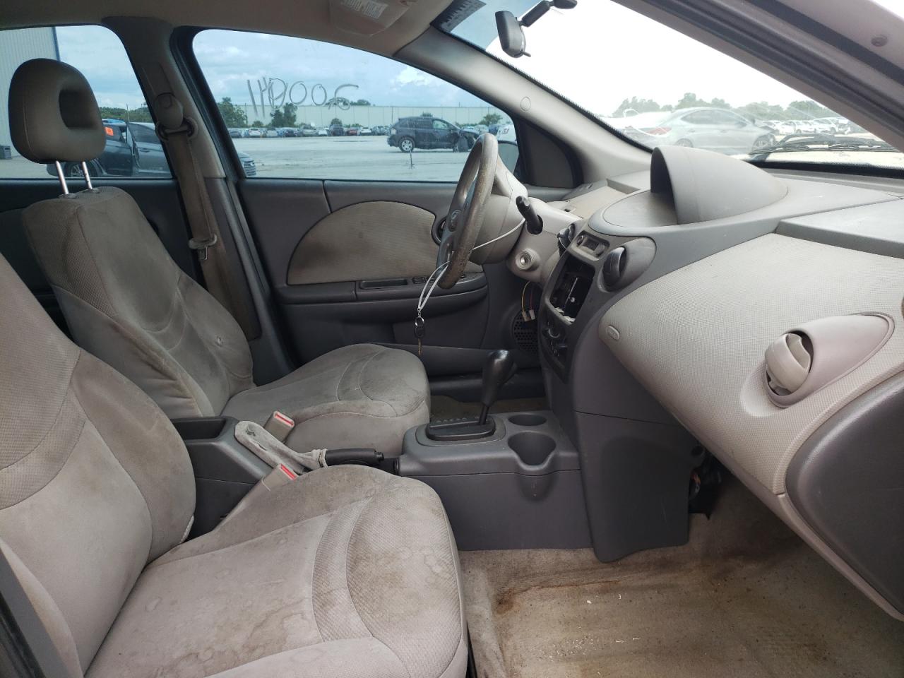 Photo 5 from auction – 2003 SATURN ION LEVEL with VIN 1G8AJ52F93Z155561