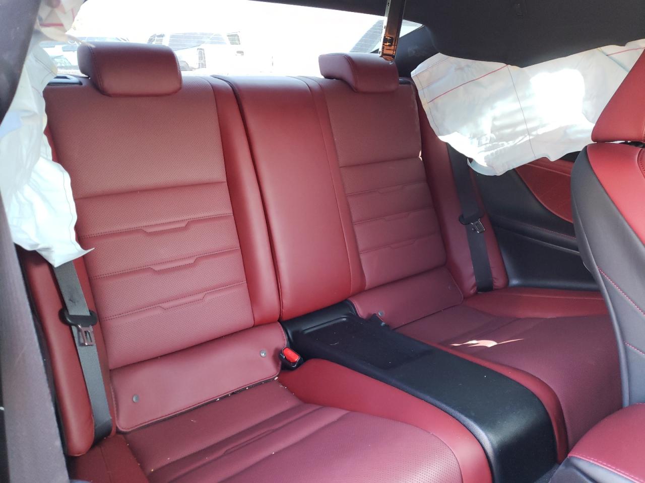 Photo 6 from auction – 2017 LEXUS RC 300 with VIN JTHSM5BCXH5003857