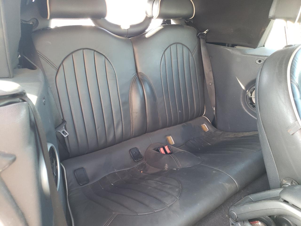 Photo 6 from auction – 2008 MINI COOPER S with VIN WMWRH335X8TL97393