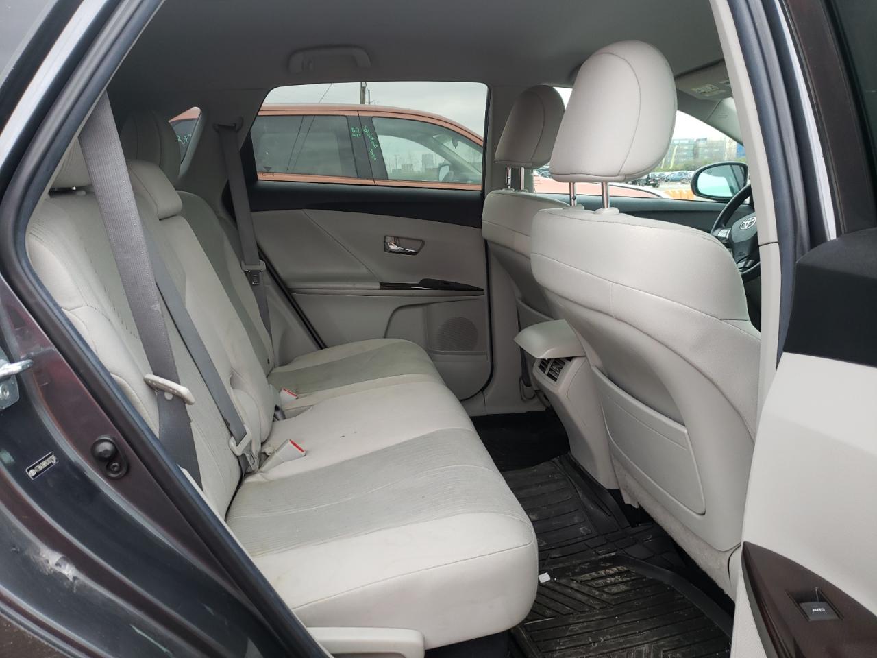 Photo 6 from auction – 2012 TOYOTA VENZA LE with VIN 4T3BA3BB9CU032306
