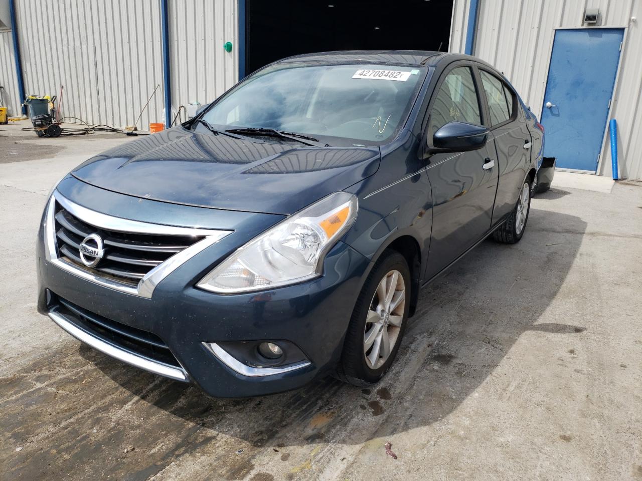Photo 2 from auction – 2017 NISSAN VERSA S with VIN 3N1CN7APXHL828271