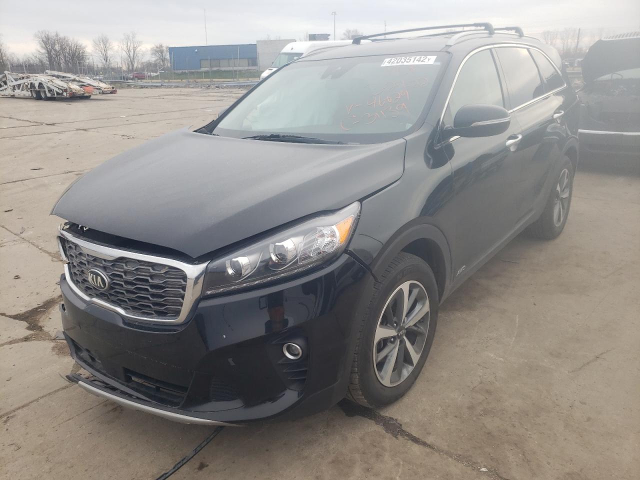 Photo 2 from auction – 2019 KIA SORENTO EX with VIN 5XYPHDA58KG446029